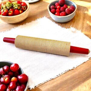 Wood Textured Rolling Pin Norwegian Lefse Flatbread with Red Handles